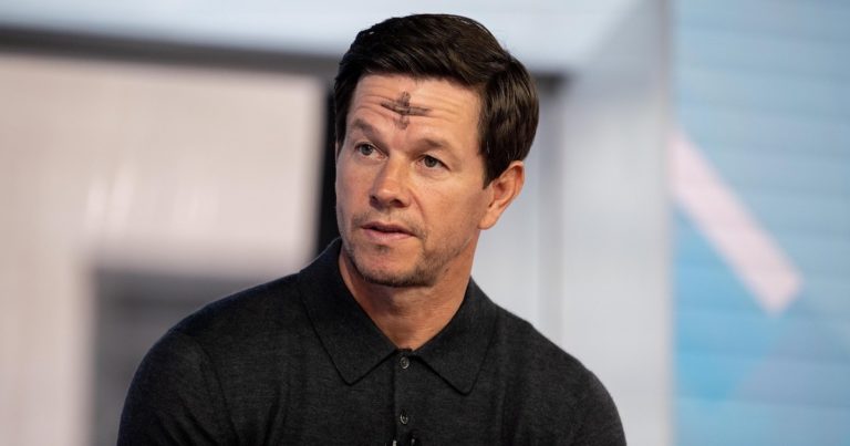 Mark Wahlberg Rocks Hollywood On Live TV – The Believer Just Proudly Told America, “I Do Not Deny My Faith”