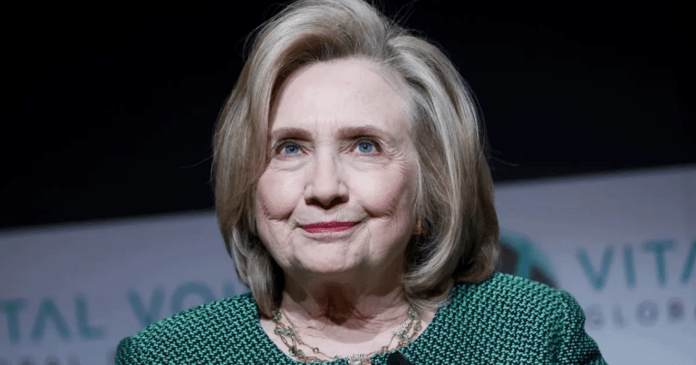 Democrats Make Shock Hillary Move – This Is Pure 2024 Panic in the D.C. Swamp
